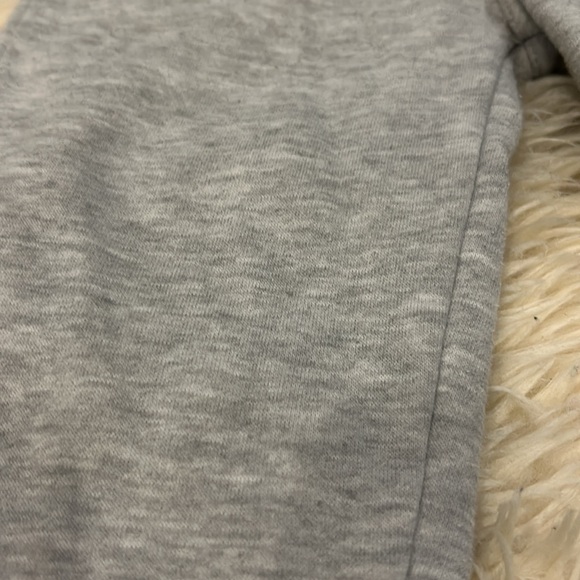 Puma Light Gray White Sweatpants Joggers in Size 4T - Picture 3 of 5